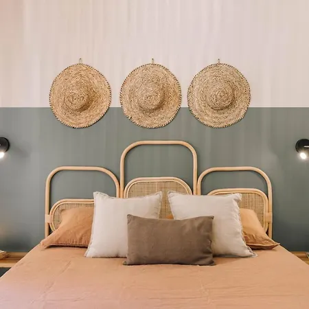 Sama - 2 Bedrooms And Parking In Arroios *