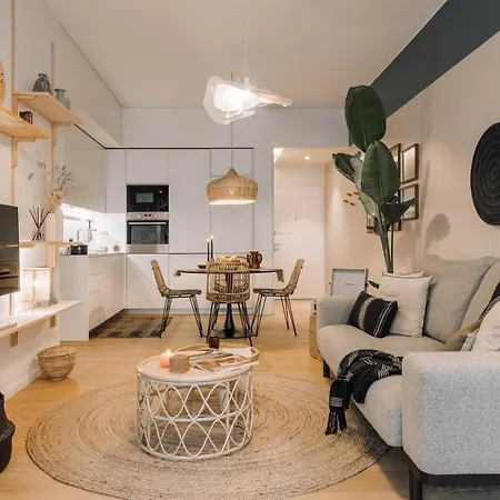 Sama - 2 Bedrooms And Parking In Arroios